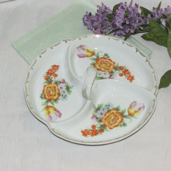 Vintage Serving Dish Round Divided Centre Handle Relish Pickle Plate Cottagecore - Picture 8 of 9